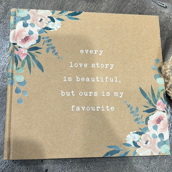 Cute photo album and decorative picture for newlyweds - Picture 4 of 7